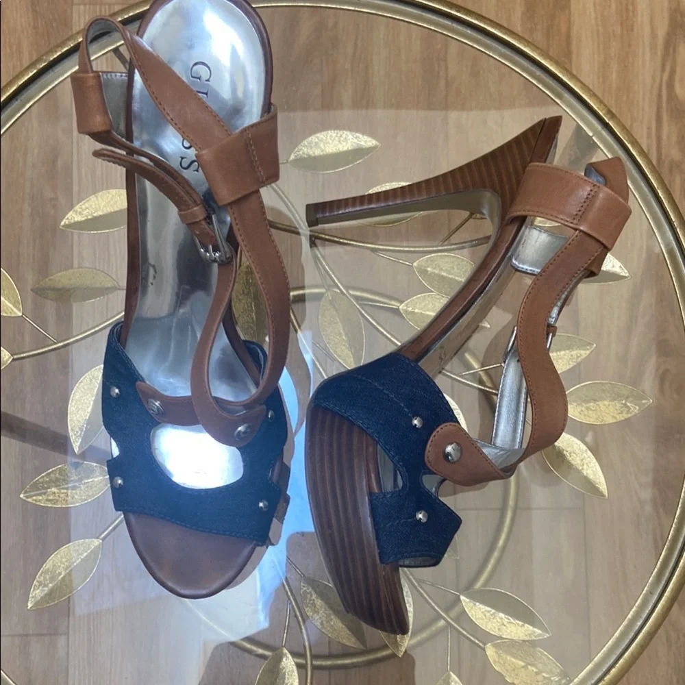 Guess Women's Brown and Blue Sandals - Picture 2 of 4